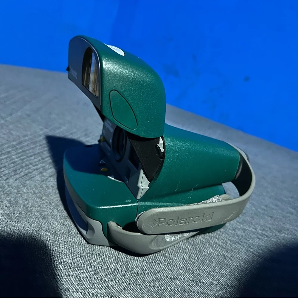 Polaroid Gray and Green Instant Camera - Picture 2 of 4